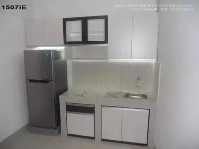 Contoh dapur kecil campernik oleh SUNSUN Interior Bandung (4)